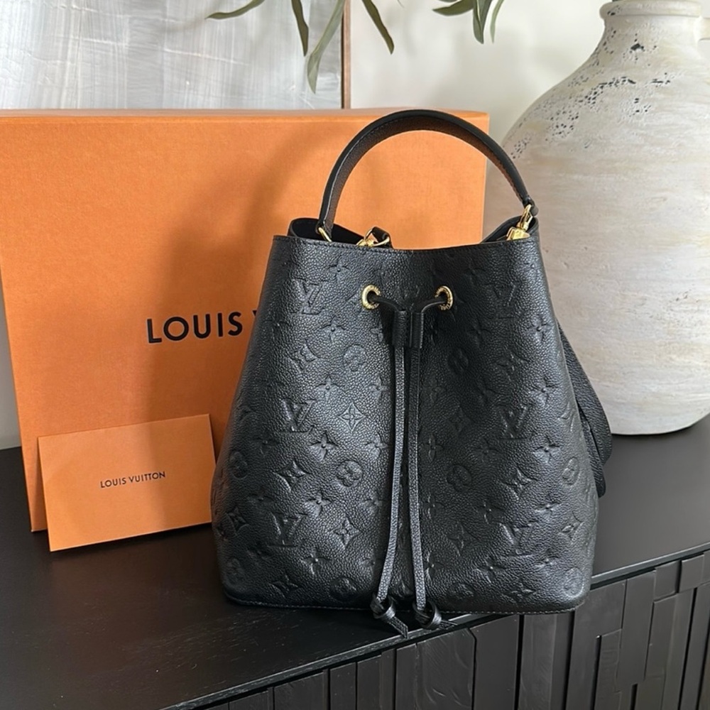 Louis Vuitton Neonoe - Black Empriente